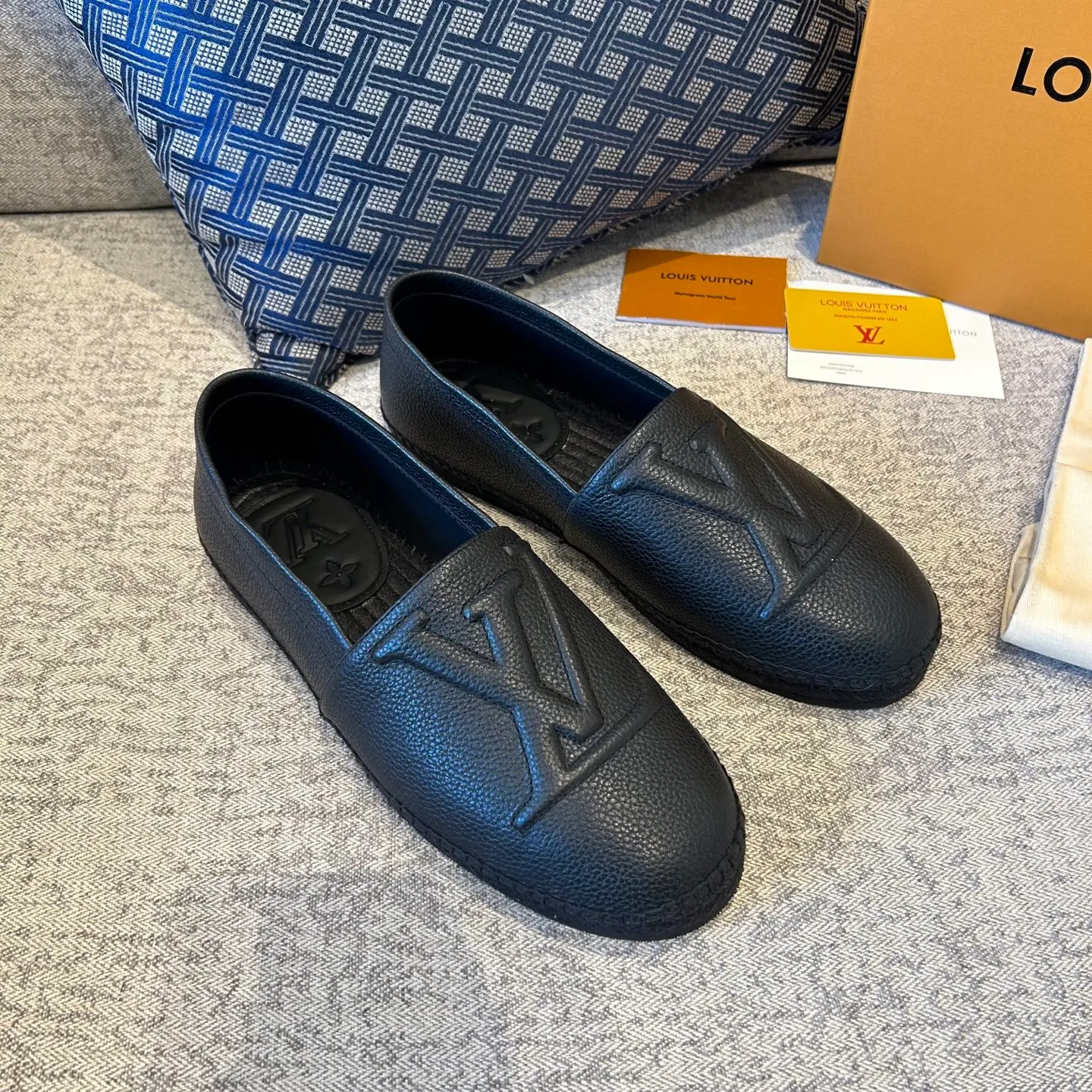 [L Family] Top P: 720💰-Size: 39-44 (customized at 38.45.46) L Family Freesstyle Men's Fisherman Shoes. 2026 Overseas🎆🎆[Spring and Summer New Style: Lv Fisherman Shoes] Material: calf suede, cowhide𥚃, rubber injection process, hemp rope with rubber outsole.